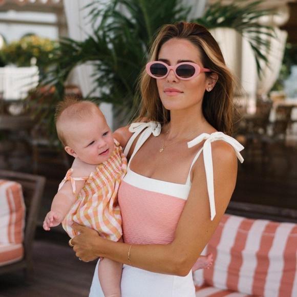 CELINE EYEWEAR Bold Story cat-eye acetate sunglasses - Picture 2 of 9